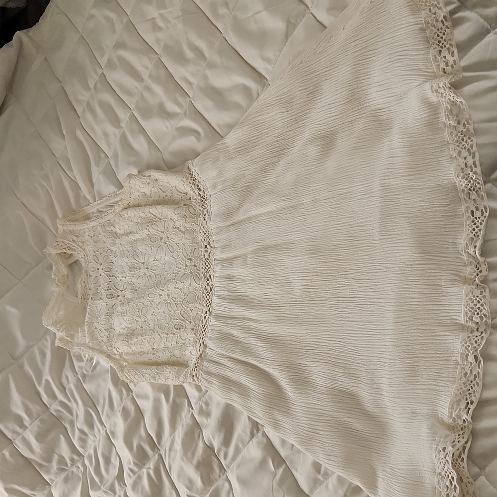Lace dress